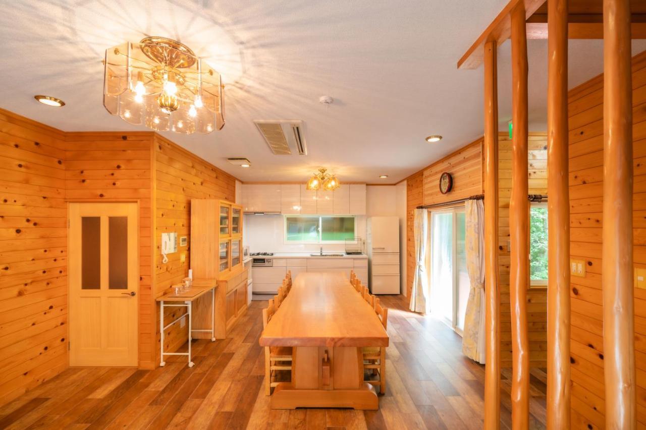Holiday home 深山山荘 Denchi
